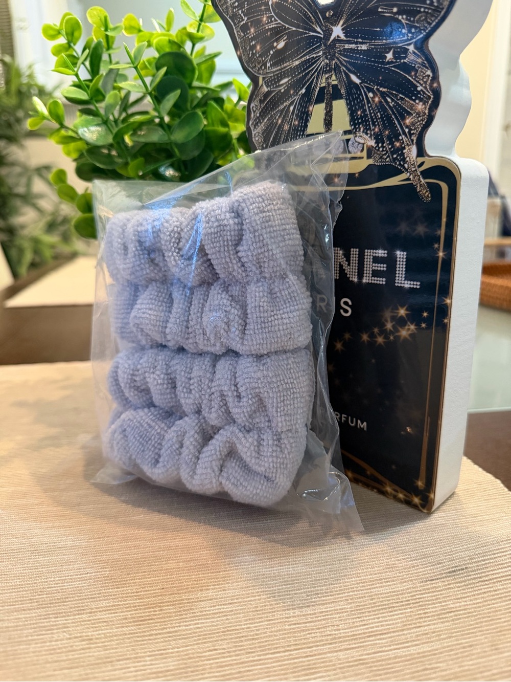 Fenty Skin Cleaning Cuffs